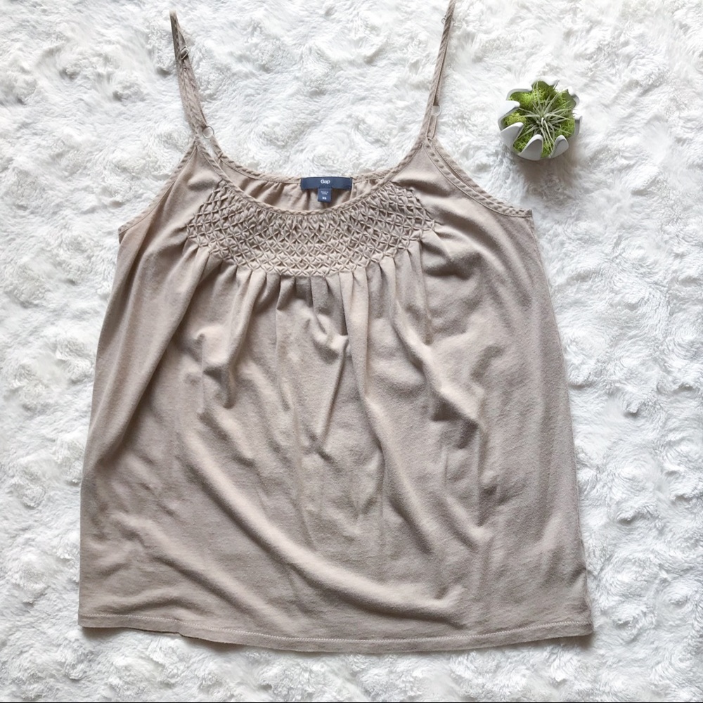 ⬇️$18 {Gap} Taupe Beaded Spaghetti Strap Tank